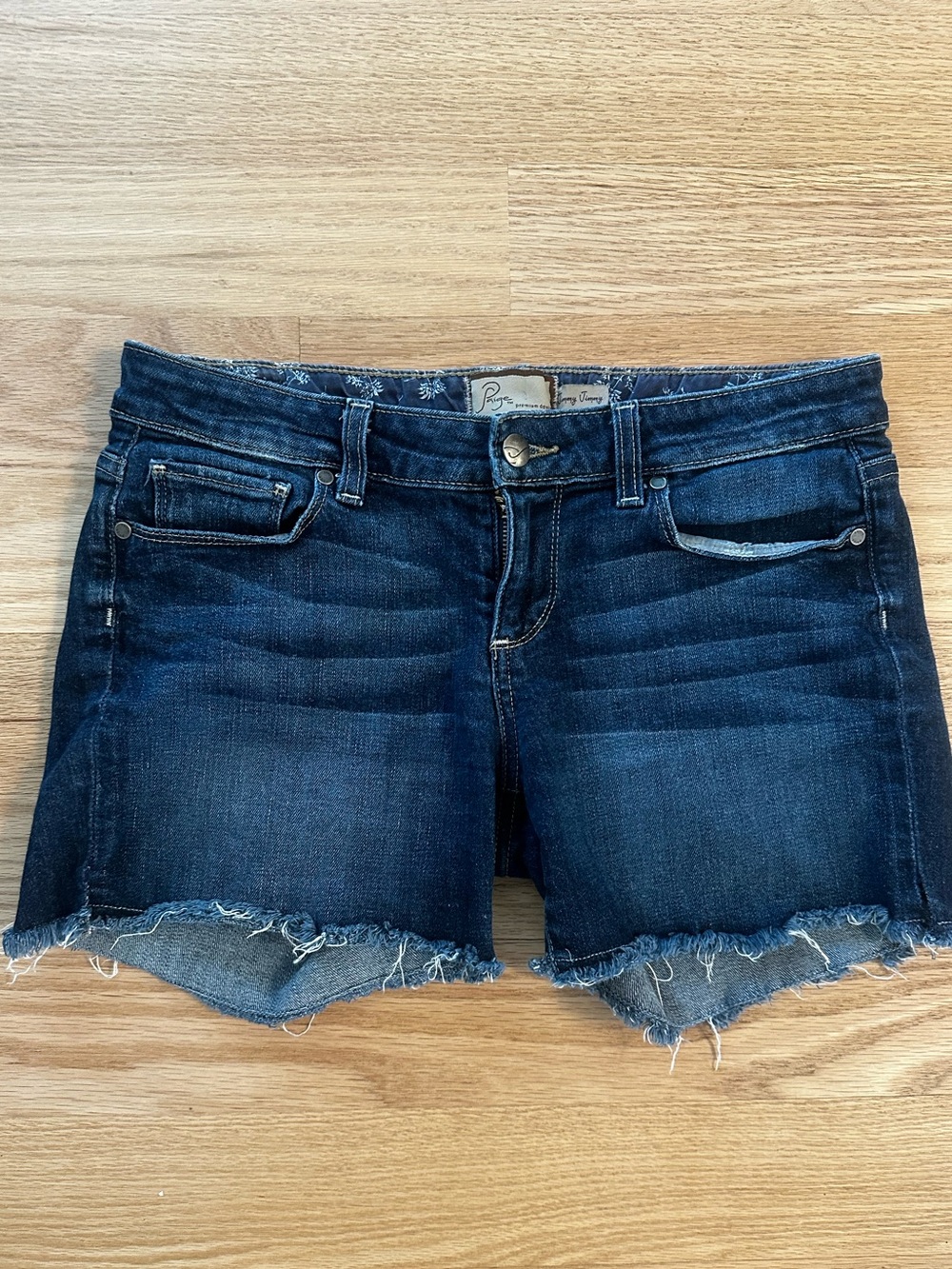 PAIGE Denim Jean shorts
